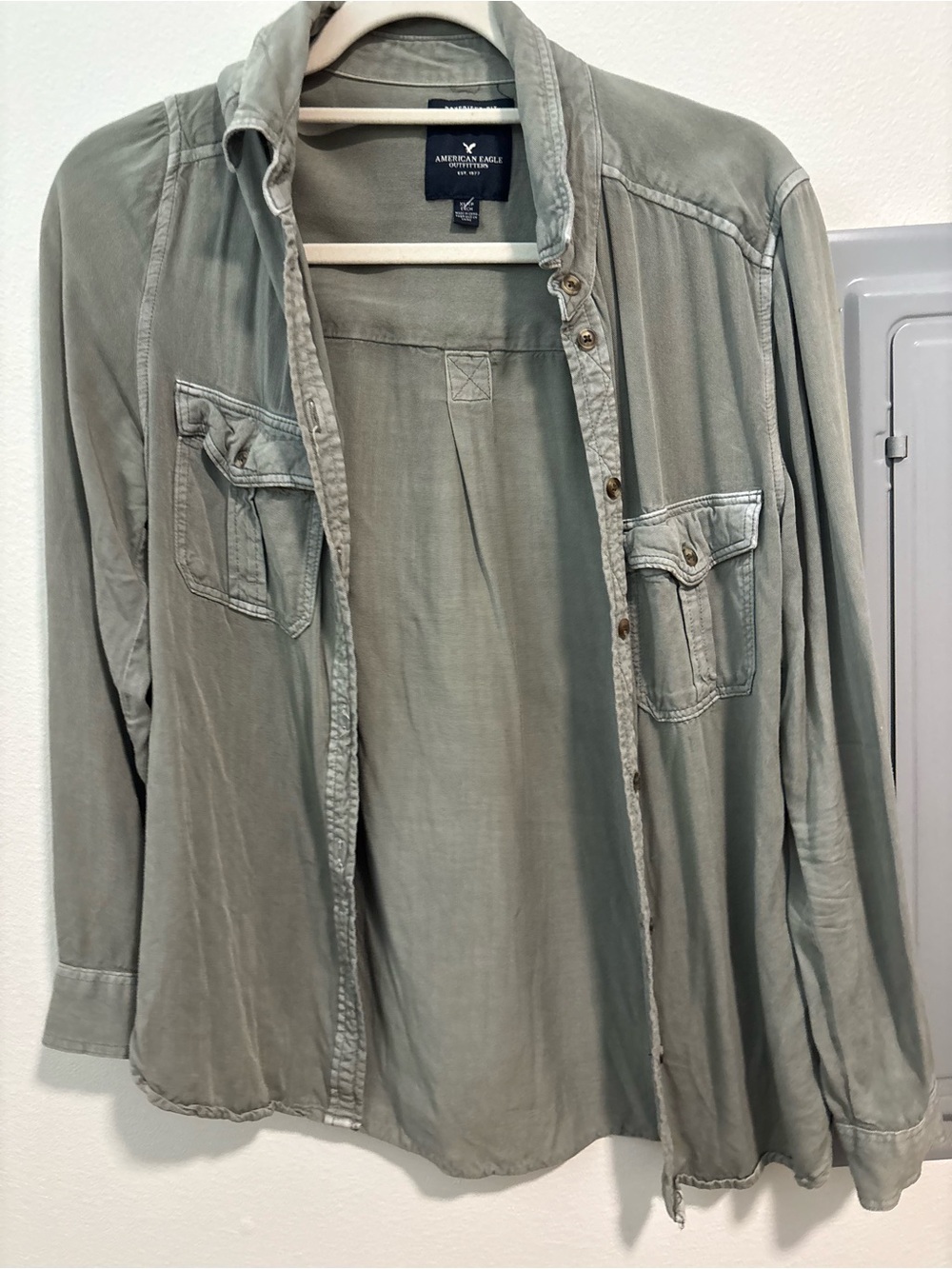 American Eagle Outfitters sage green utility button-up jacket